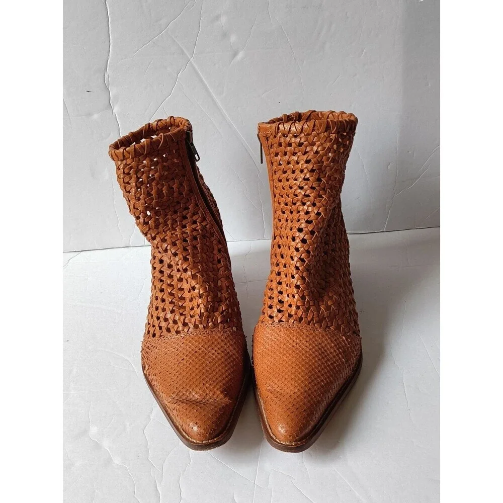 Free People In The Loop Woven Brown Leather Western Ankle Boots Women's Size 10 - Picture 3 of 13